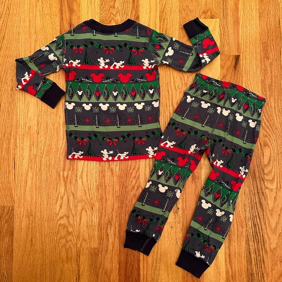 Hanna Andersson Mickey Mouse Pluto Pajamas Size 90 3t Holiday Christmas Green - Picture 2 of 5